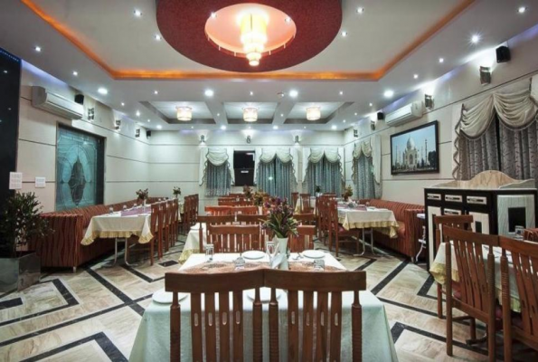 Mehfil Restaurant at Sun Hotel