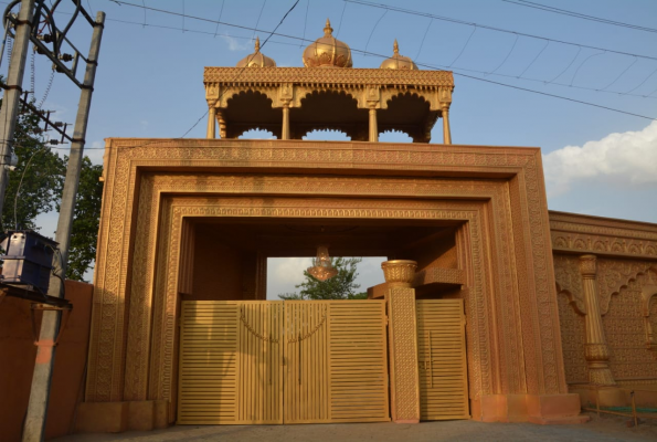Tanishk Garden & Resort