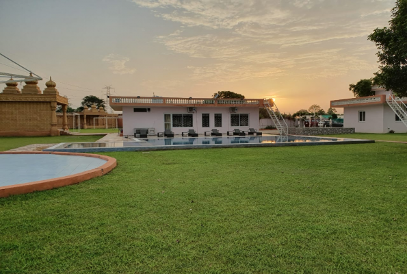 Tanishk Garden & Resort