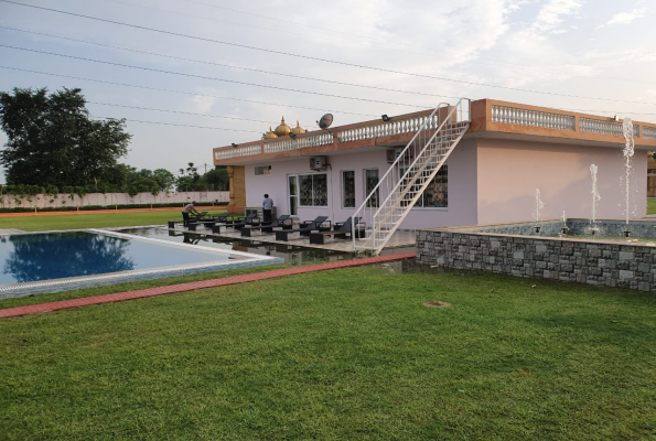 Tanishk Garden & Resort