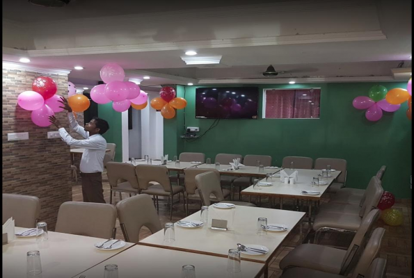 Restaurant at Awadhkhana Family (best Budget Restaurant)