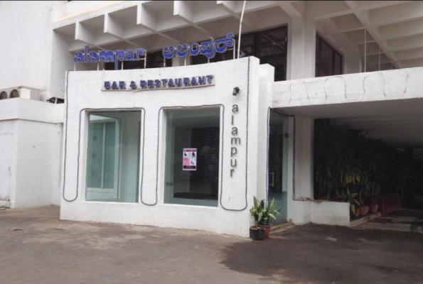 Alampur Bar & Restaurant at Hotel Chalukya