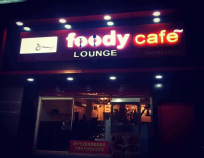 Foody Cafe Lounge