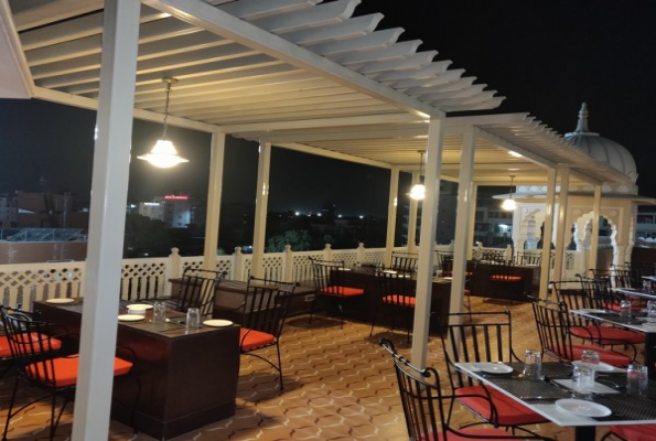 Laxmi Palace Heritage Boutique Hotel 4