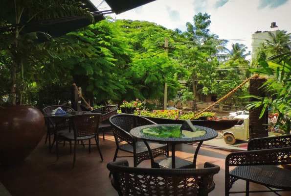 Outdoor Dine at Coconut Grove Jp Nagar