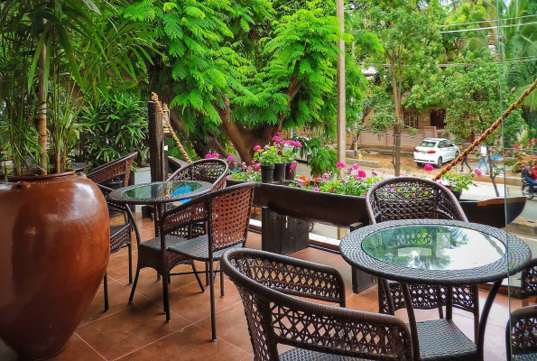 Outdoor Dine at Coconut Grove Jp Nagar