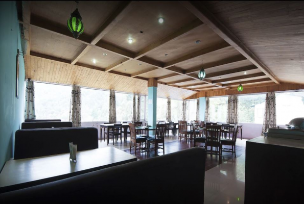 Restaurant at Fernhill Resort