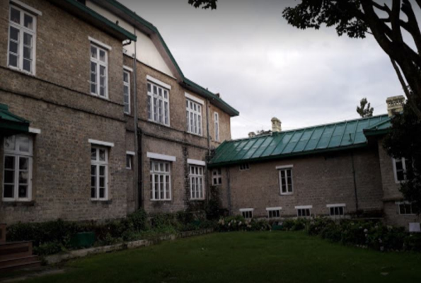 Restaurant at Chail Palace