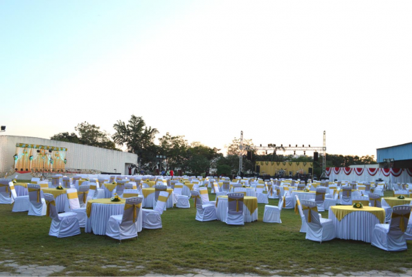 MAIN LAWN at Kapila Resorts