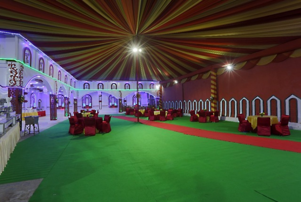 Party  Lawn at Hotel Green Lotus