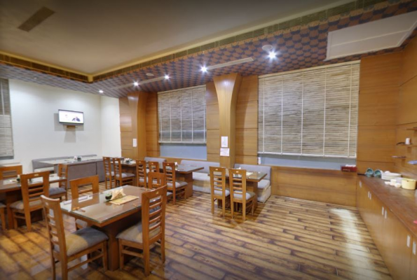 Fujiyama Japanese Restaurant at Hotel Aju Palace