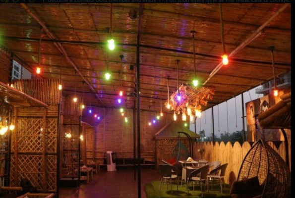 The Mask Cafe & Lounge