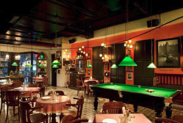 Indoor at Sodabottleopenerwala Dlf Phase 2