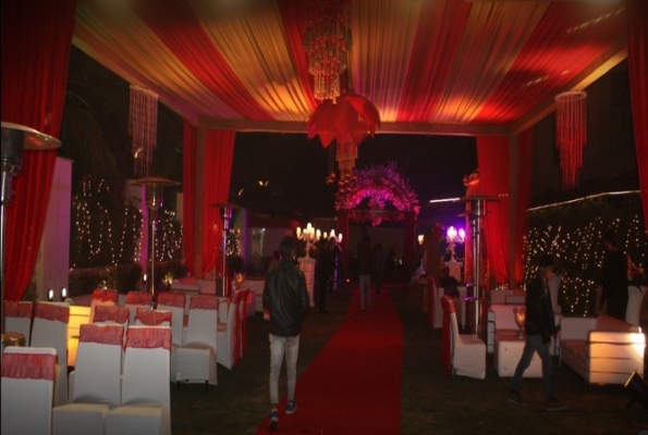 Lawn at Royal Court Banquet Hall