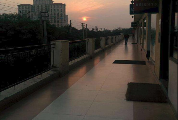 Cafe Delhi Heights Dlf Phase 4
