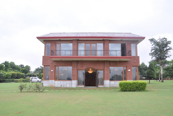 Pool Side Lawn at Jain Farms