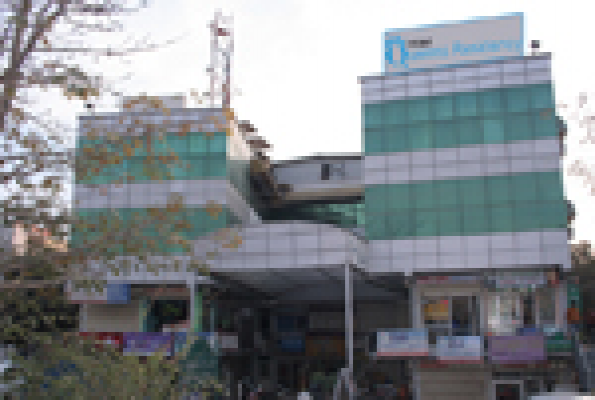 Hotel Queens Residency