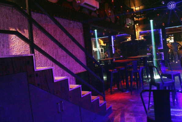 Stranka Bar & Lounge 4