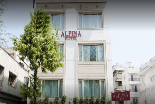 Alpina Hotel & Suites