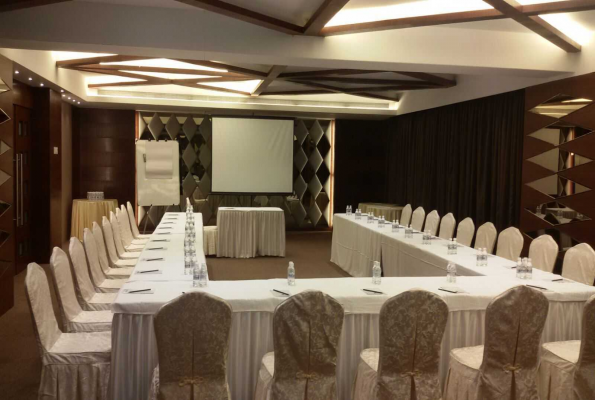 Boardroom at The Byke Suraj Plaza