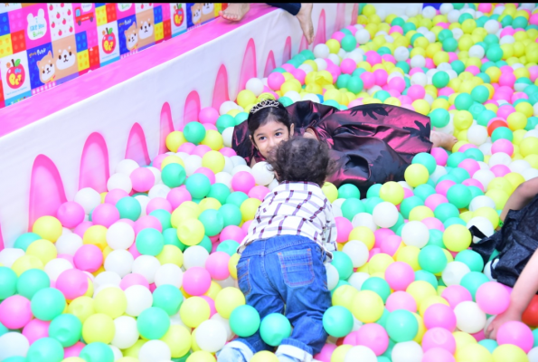 Play Date Junction 4