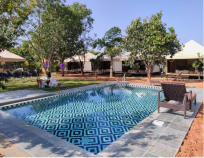 Golden Mile Resort