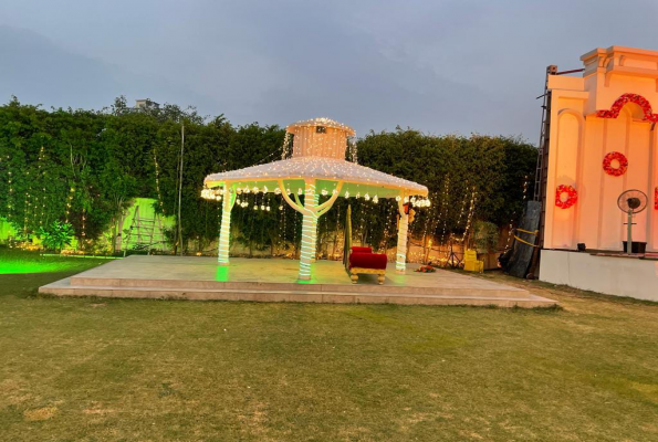 Om Sai Farm And Banquet