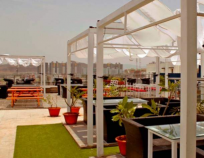 Hub Lounge Cafe Rooftop