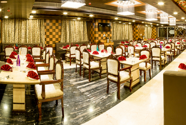 Banquet Hall at Hotel Benzz Park