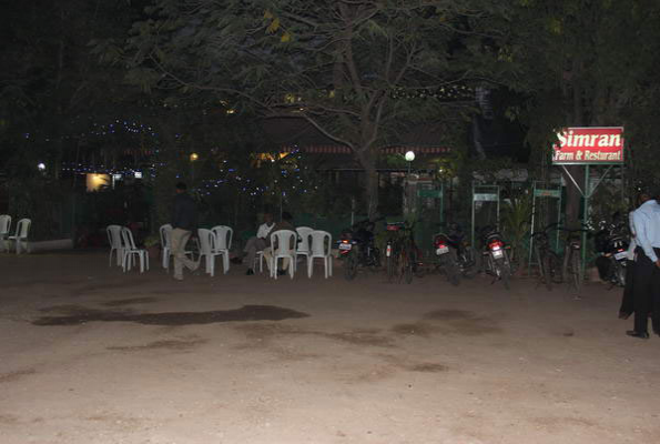 Restaurant at Simran Farm