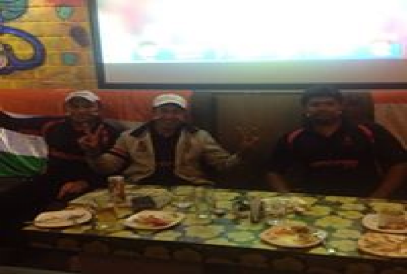 Flamess Restaurant And Cafe Village 2