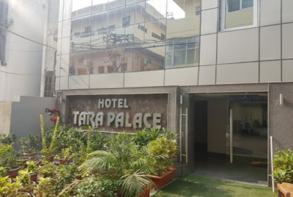 Hotel Tara Palace