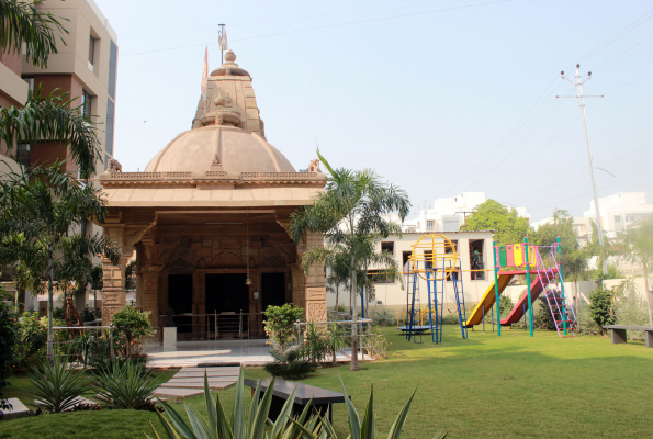 Lawn at Shiv Mandir Vatika