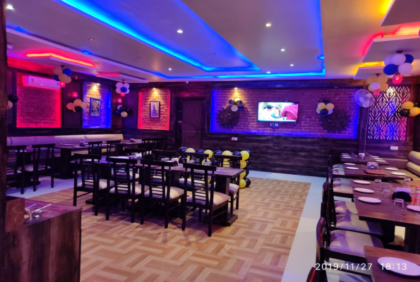 Restaurant at Spicy Tadka