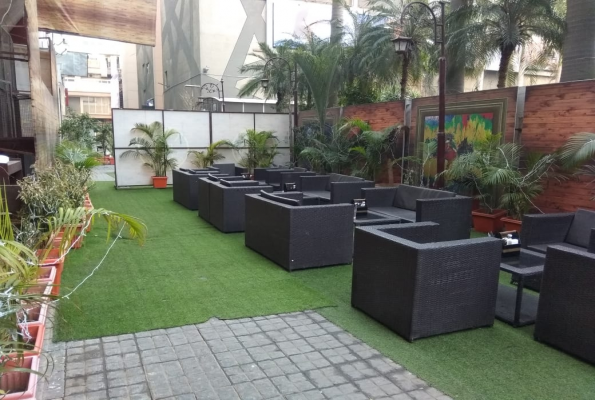 Toxic Courtyard of Toxic Lounge And Bar in Saket, Delhi - Photos, Get Free  Quotes, Reviews, Rating