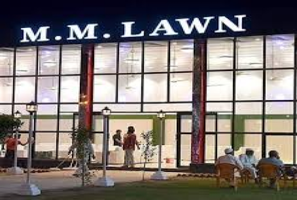 Lawn at Mm Lawn