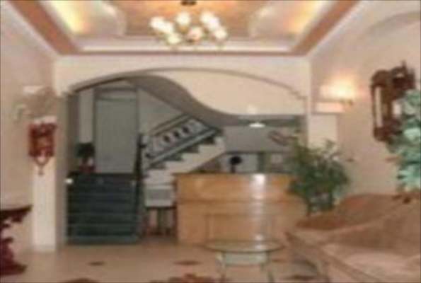 Hall at Hotel Simla Palace