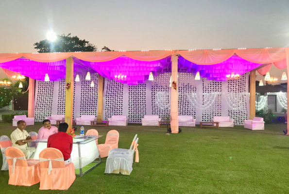 Lawn at Shreepati Lawns