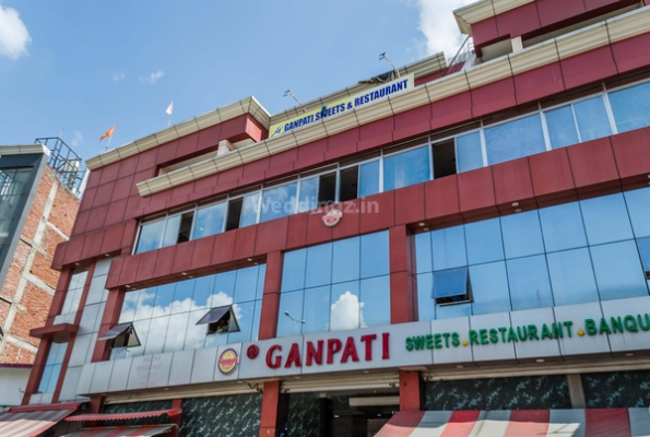 Restaurant at Shri Ganpati Banquet