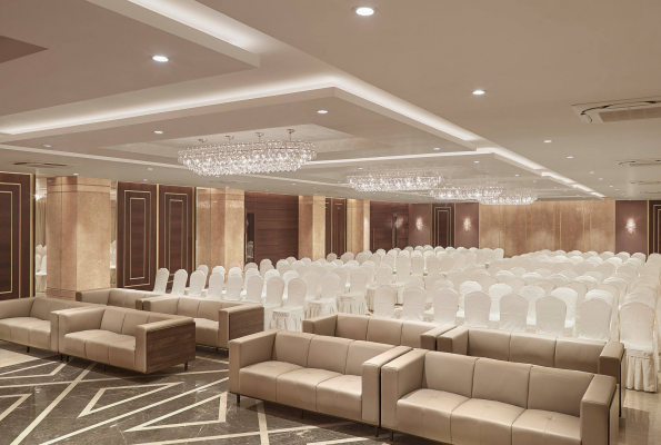 Solitaire Banquets