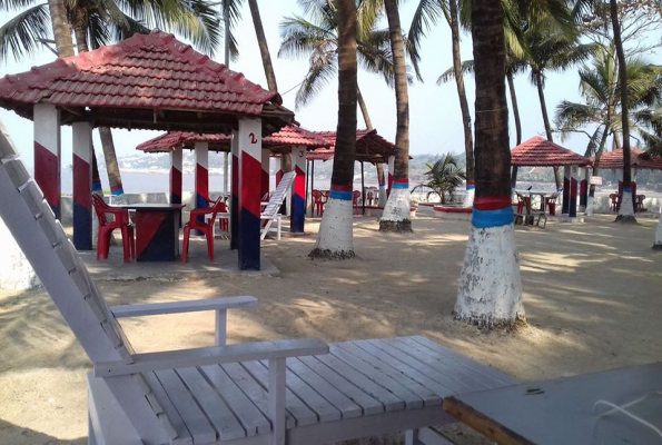 Outdoor Area at Picxy Sea Resort