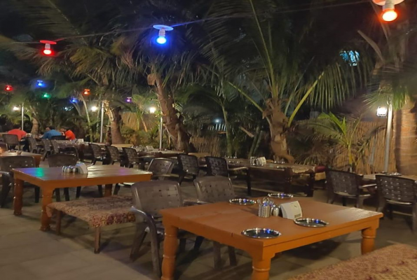 Restaurant at Rangla Punjab