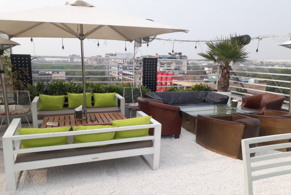 Molecule Terrace at Molecule Air Bar Gurgaon