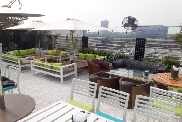 Molecule Terrace at Molecule Air Bar Gurgaon