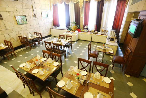 Dining Hall at Hotel Aketa