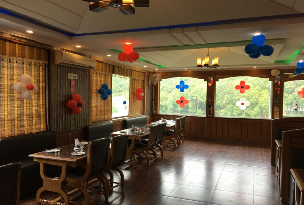 Dining Hall at Hotel Jungle View Retreat