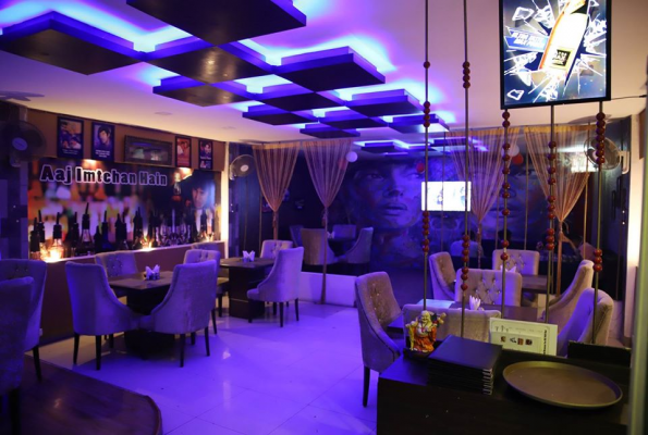 Restaurant at Bollywood Bar & Lounge