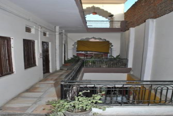 Priya Guest House