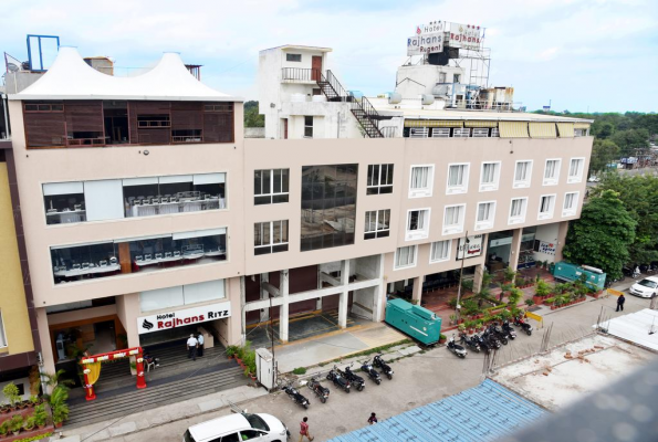 Rooftop at Hotel Rajhans Regent