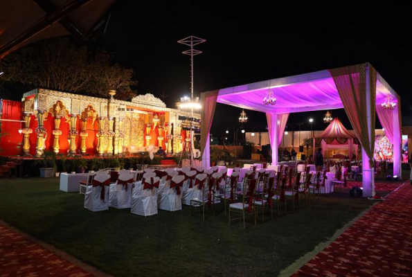 Banquet Hall at Elegant Greens Hotel